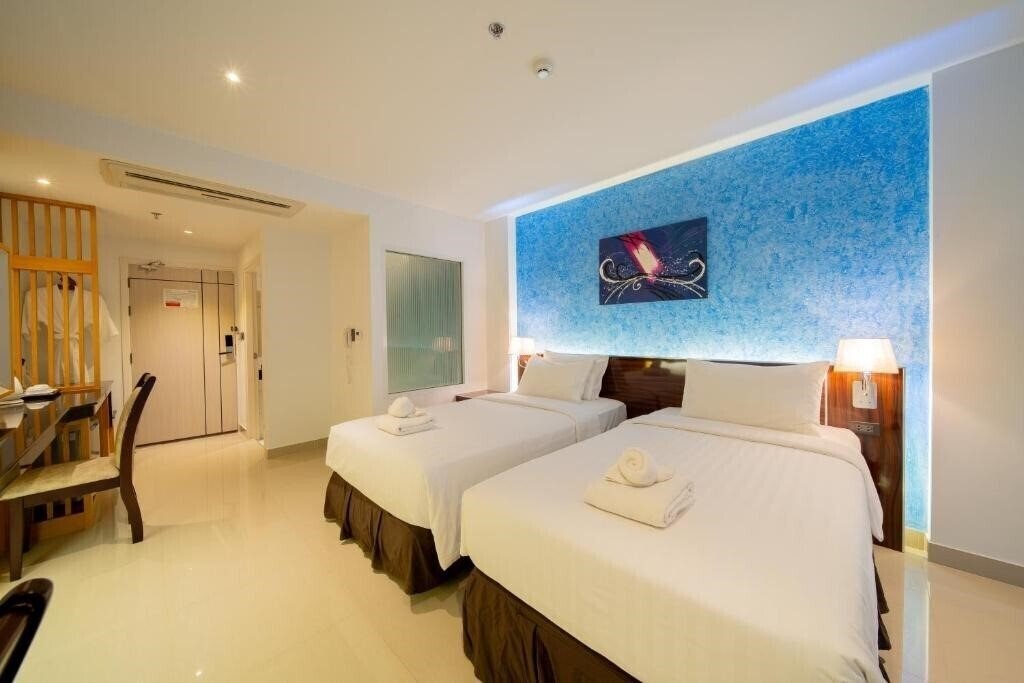Фото Royal Prince Resort Pattaya 4*