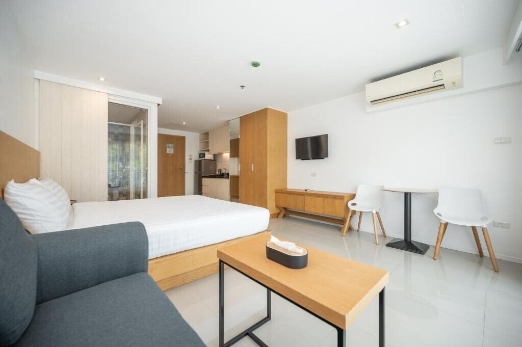 Изображение Fourium Pattaya Hotel & Serviced Residence 3*
