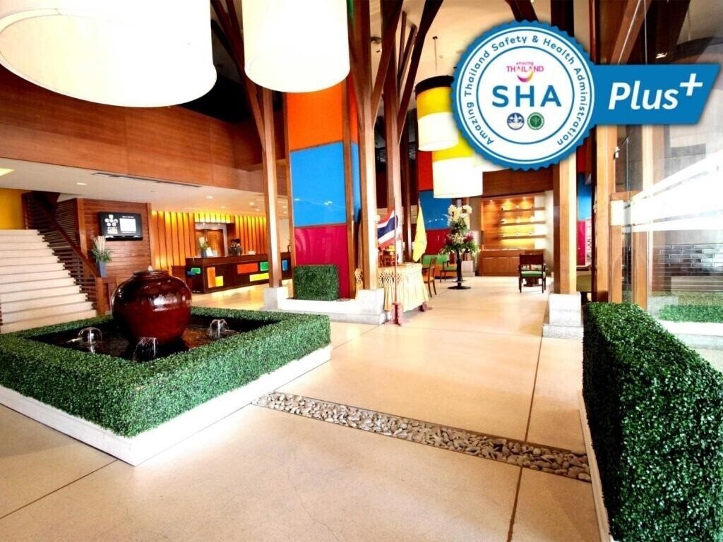 Готель The Seasons Pattaya 3*