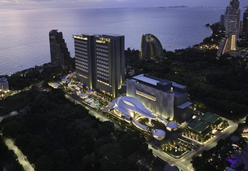 Картинка Grande Centre Point Voyage Pattaya 5*