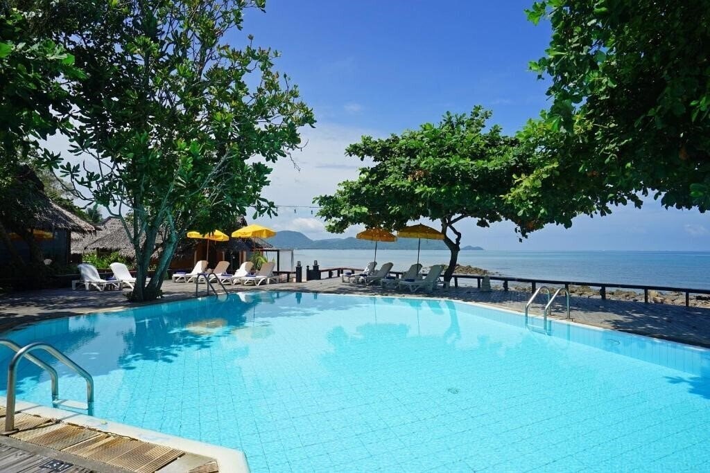 Фотографія Sunset Village 4*