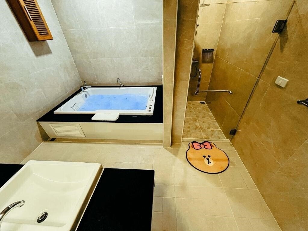 Картинка Sunset Village 4*