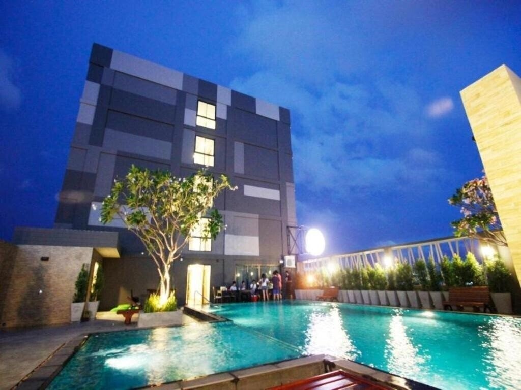Фотографія Arawana Regency South Pattaya 3*