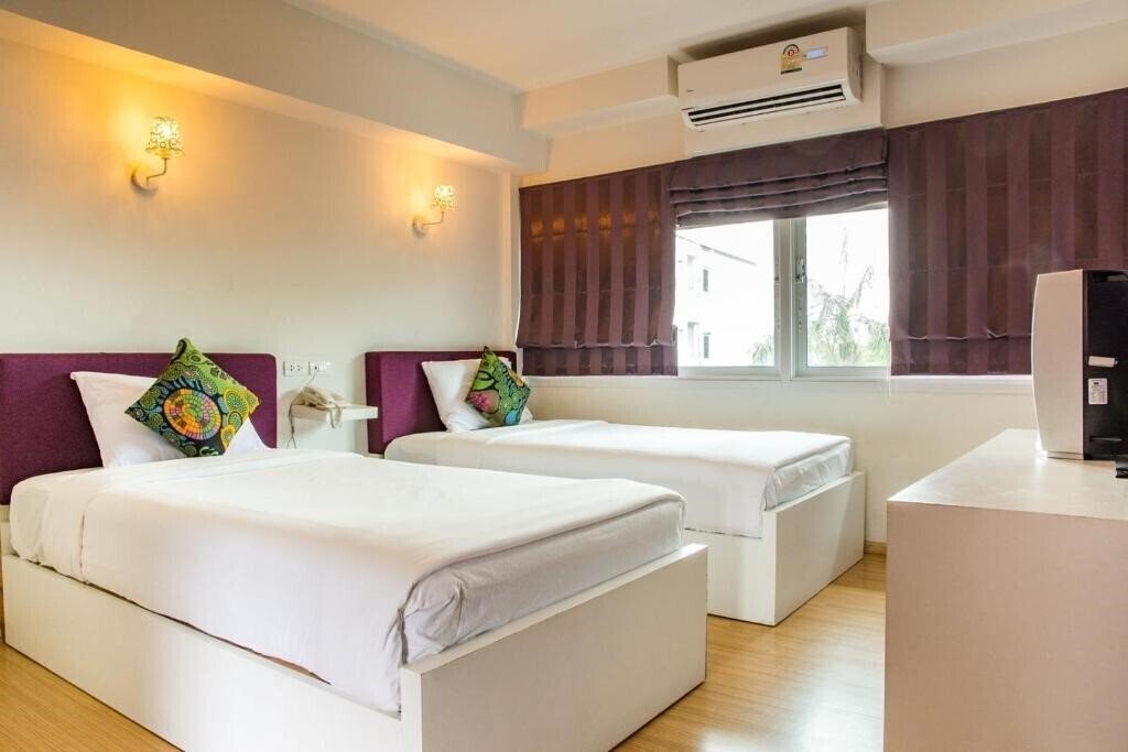 Картинка Lantana Pattaya Hotel & Resort 4*