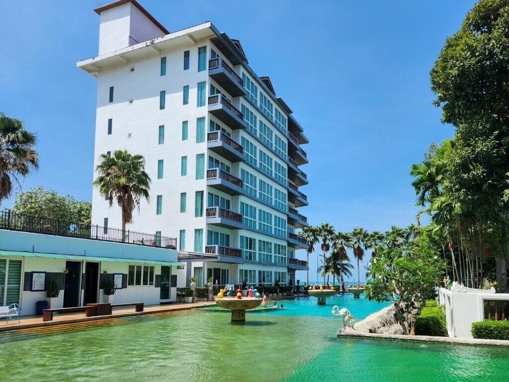 Фото Sunday Sand Beach Pattaya 5*
