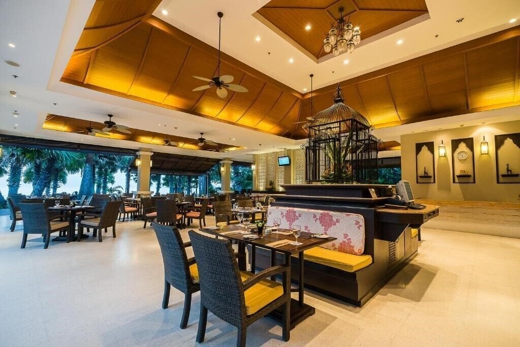 Зображення Ravindra Beach Resort 5*