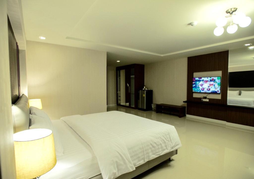 Фото Fairtex Sports Club & Hotel 4*
