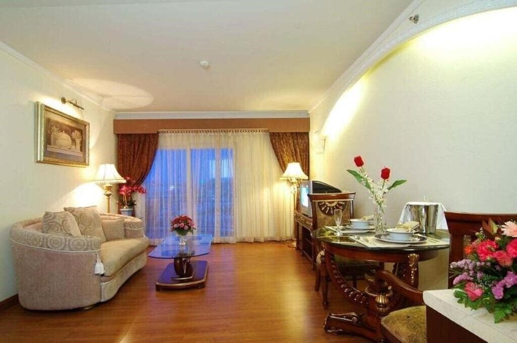 Изображение LK Metropole 4*