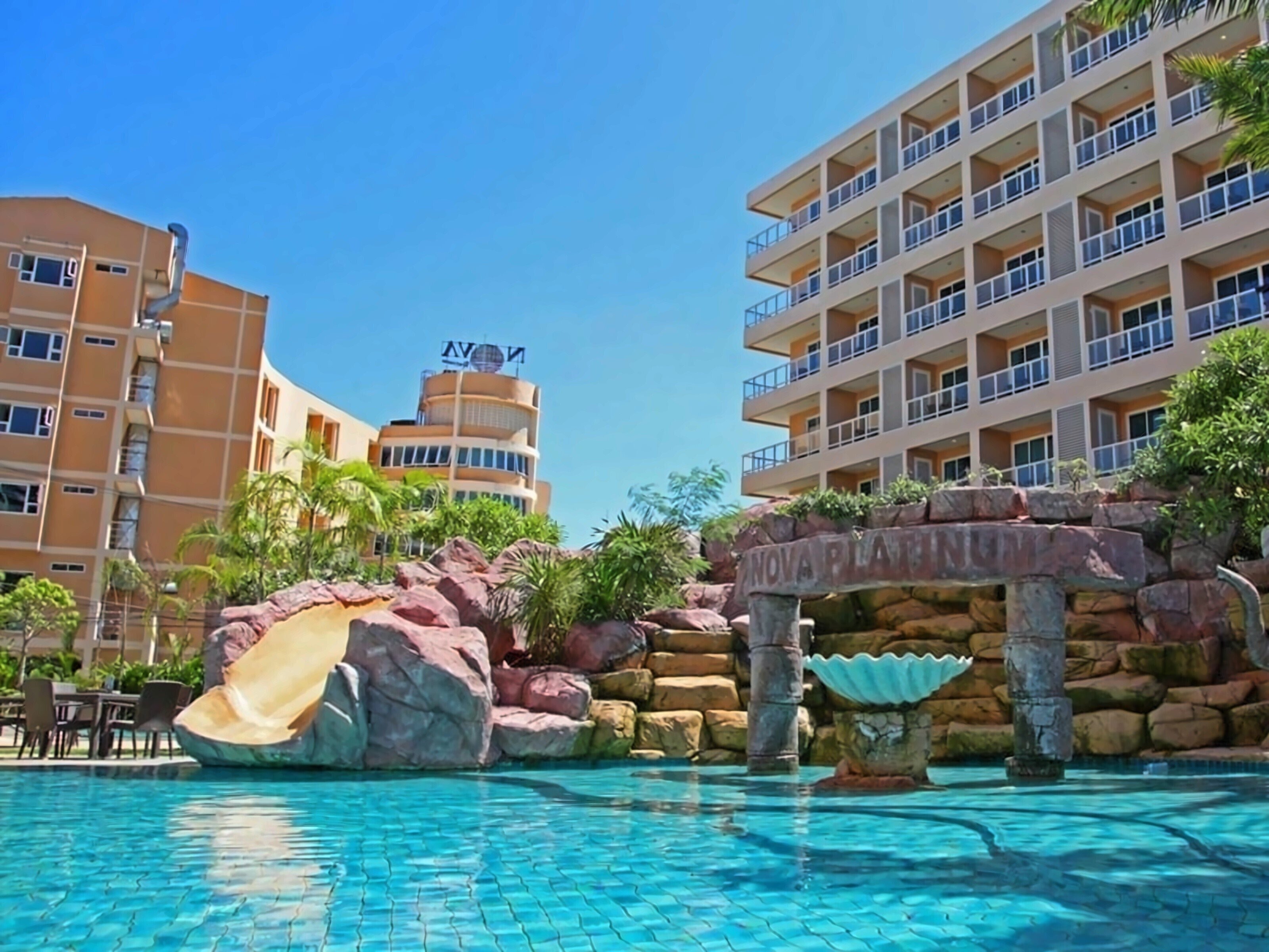 Фотографія Nova Platinum Hotel (Amari Associate Hotel) 4*