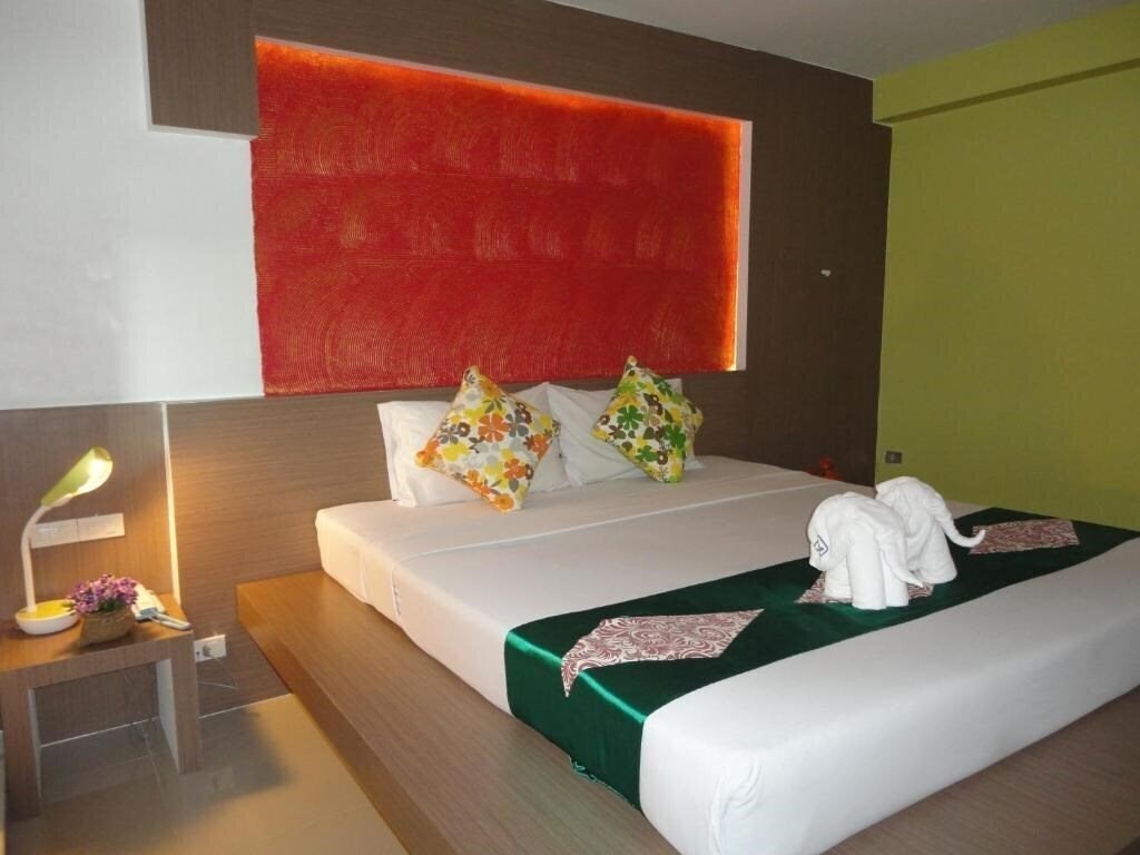 Картинка Lamoon Hotel At Phuket 3*
