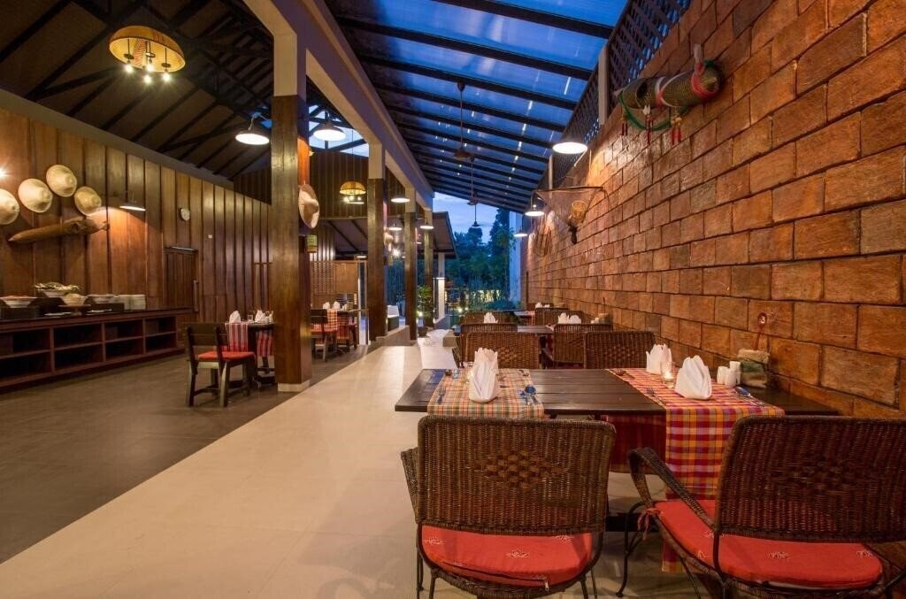 Зображення The Leaf On The Sands 4*