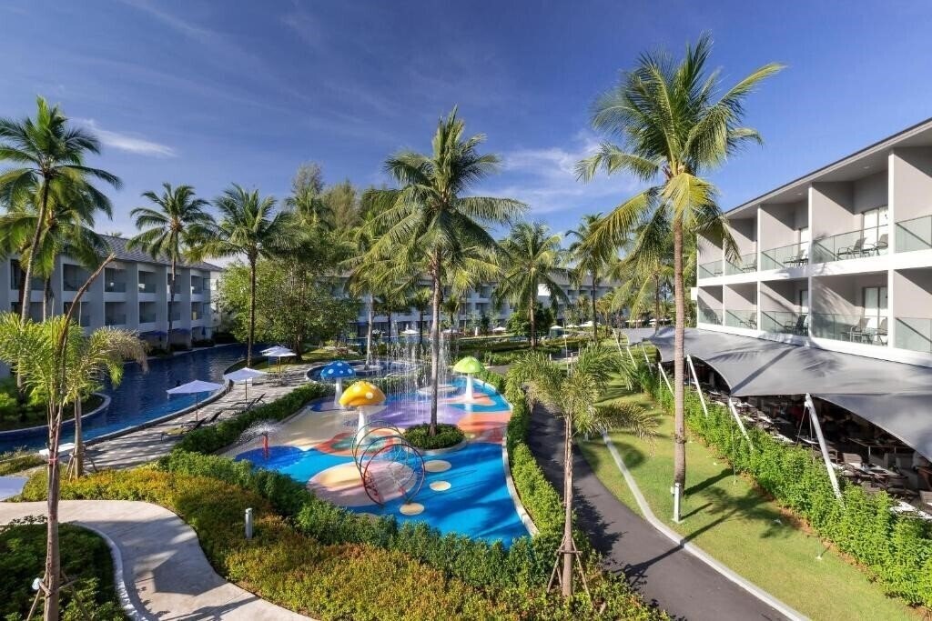Фотографія X10 Khao Lak Resort 4*