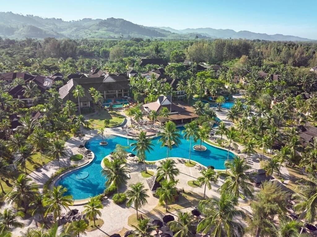 Готель Robinson Club Khao Lak 5*