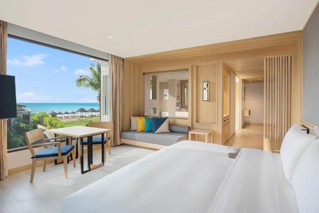 Фотографія Le Meridien Khao Lak Resort & Spa 5*