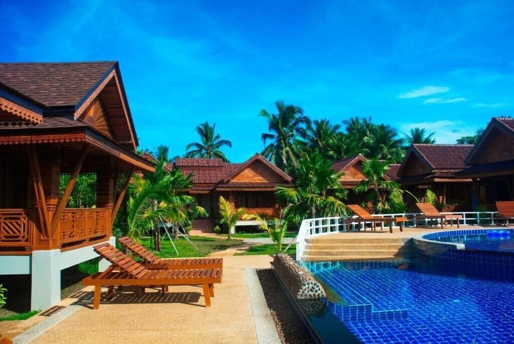 Фото Sangsawan Palace Khaolak Resort 3*