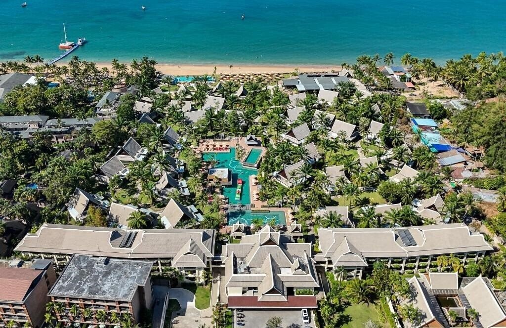 Отель La Solaya Khao Lak 4*