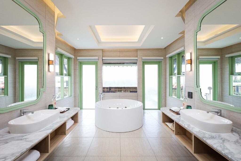 Фотография La Solaya Khao Lak 4*