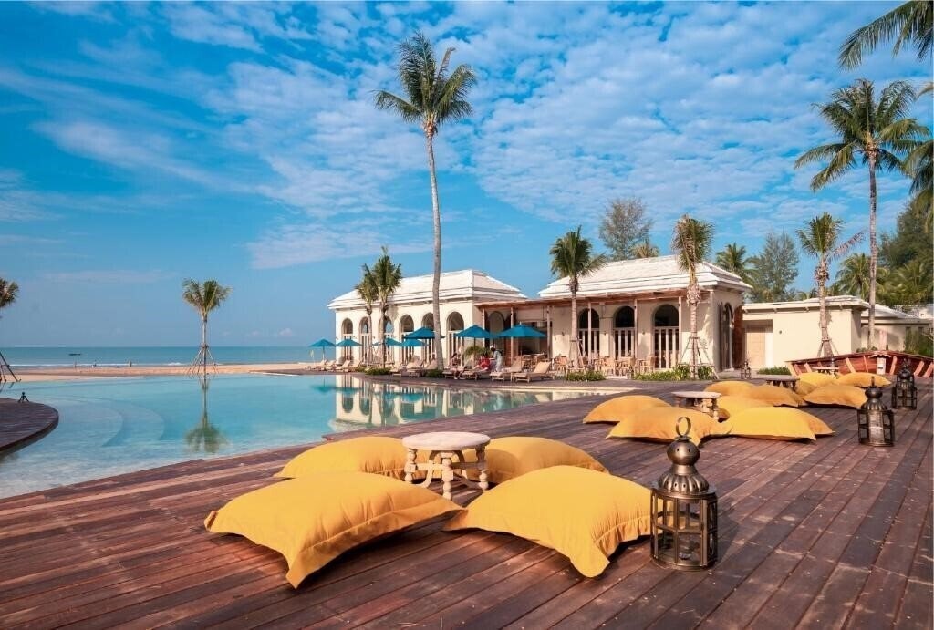 Изображение Devasom Khao Lak Beach Resort & Villas 5*