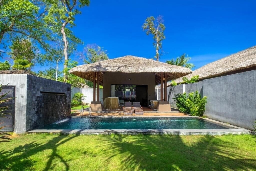 Готель Beyond Resort Khaolak 4*