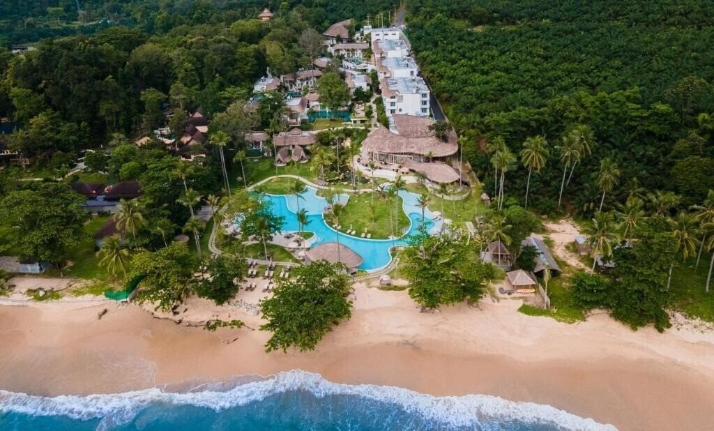 Фото Eden Beach Resort & SPA 5*
