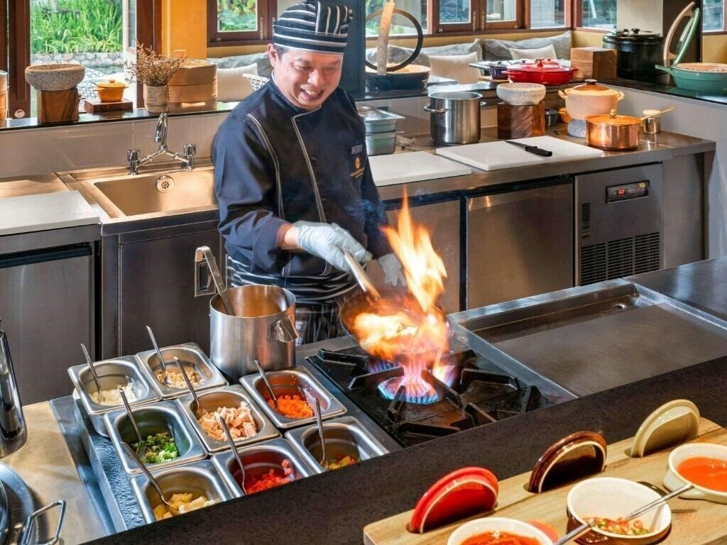 Фотография Grand Mercure Khao Lak 5*