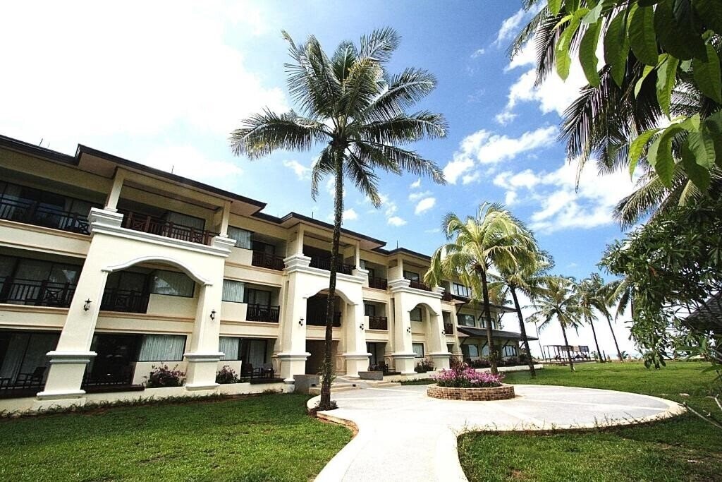 Готель Khao Lak Orchid Beach Resort 3*
