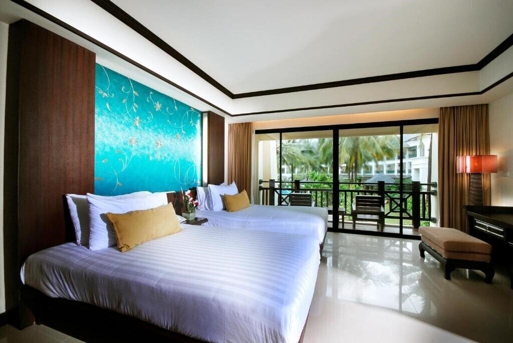 Фото Khao Lak Orchid Beach Resort 3*