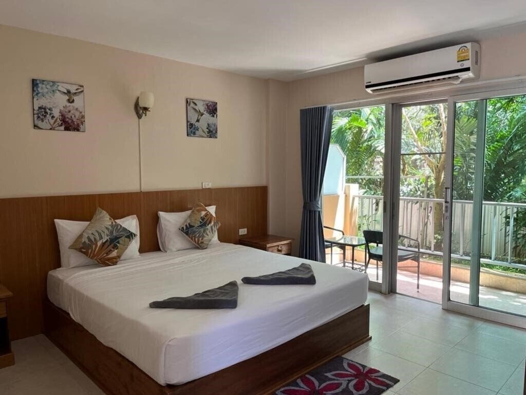 Фото Srichada Hotel Khaolak 3*