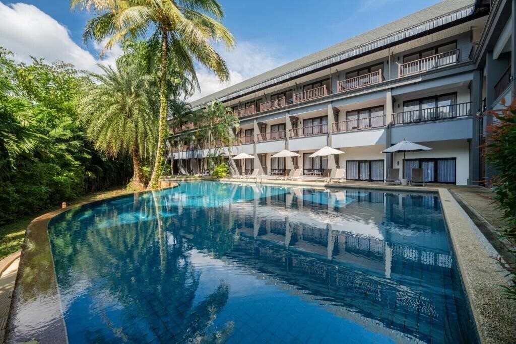 Готель Kokotel Khao Lak Montana 3*