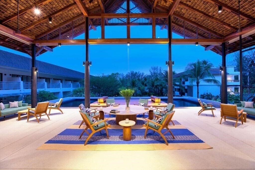 Изображение Outrigger Khao Lak Beach Resort 5*