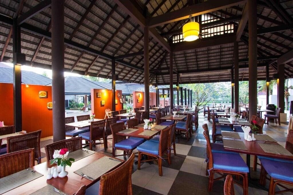 Фотография Palm Galleria Resort 3*