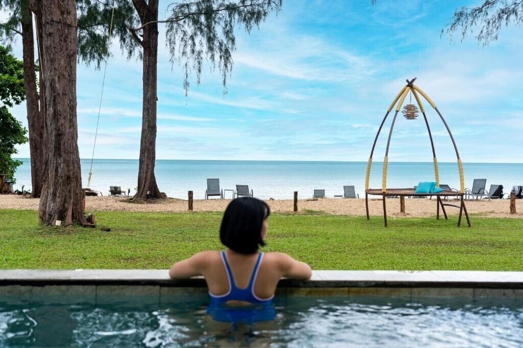 Картинка Khao Lak Emerald Beach Resort & Spa 4*