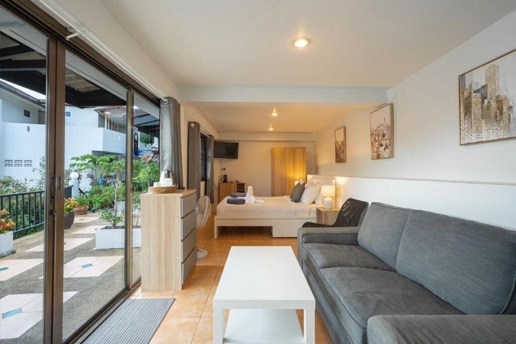Фото Two Chefs Inn 3*