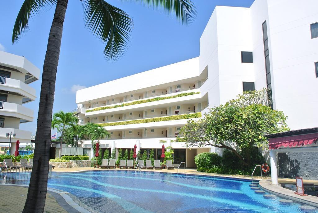 Готель Imperial Hua Hin Beach Resort 3*