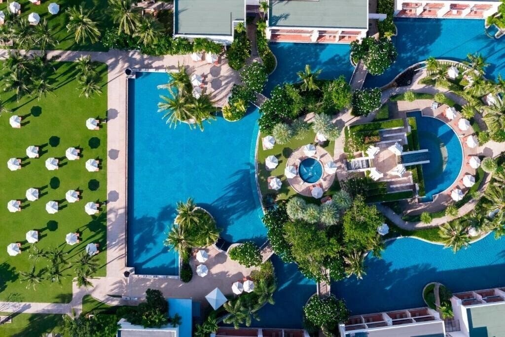 Отель Sheraton Hua Hin Resort & SPA 5*
