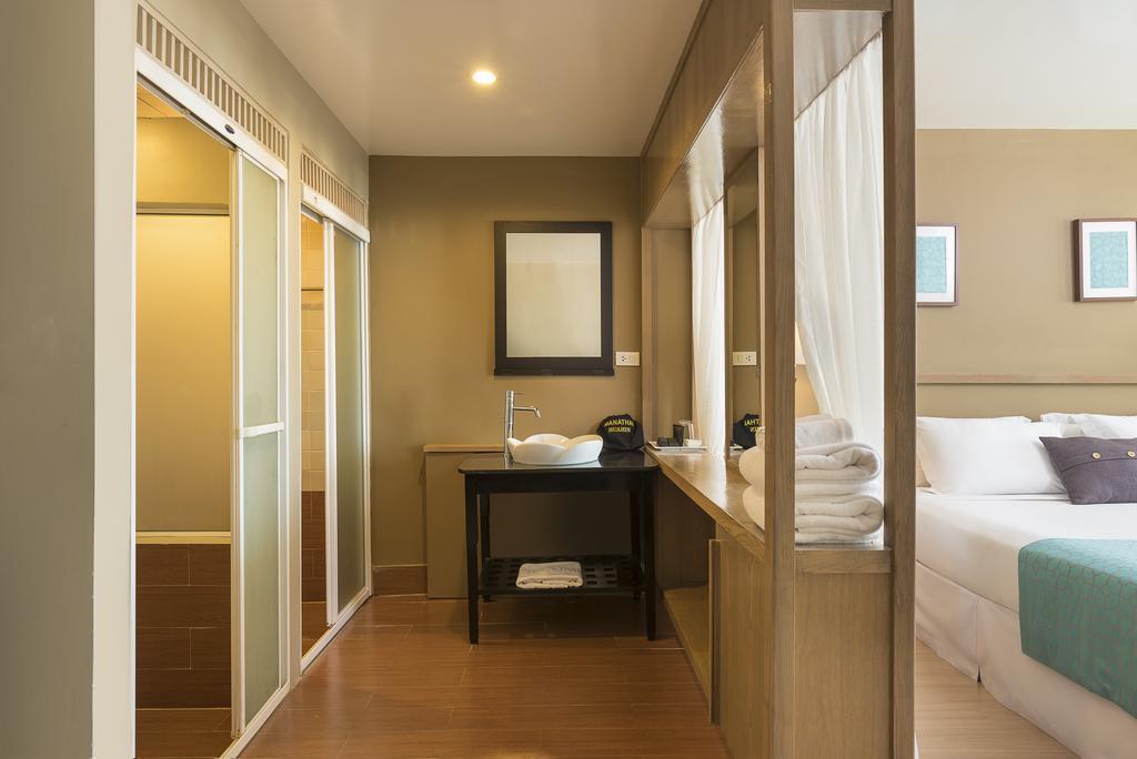 Фотографія Manathai Hua Hin 3*