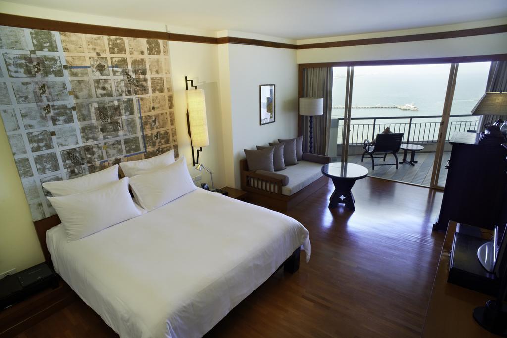 Готель Hilton Hua Hin Resort And SPA 5*