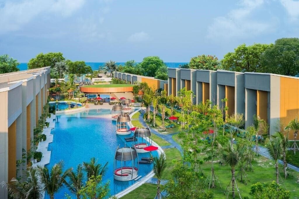 Готель Ananda Hua Hin Resort & Spa 5*