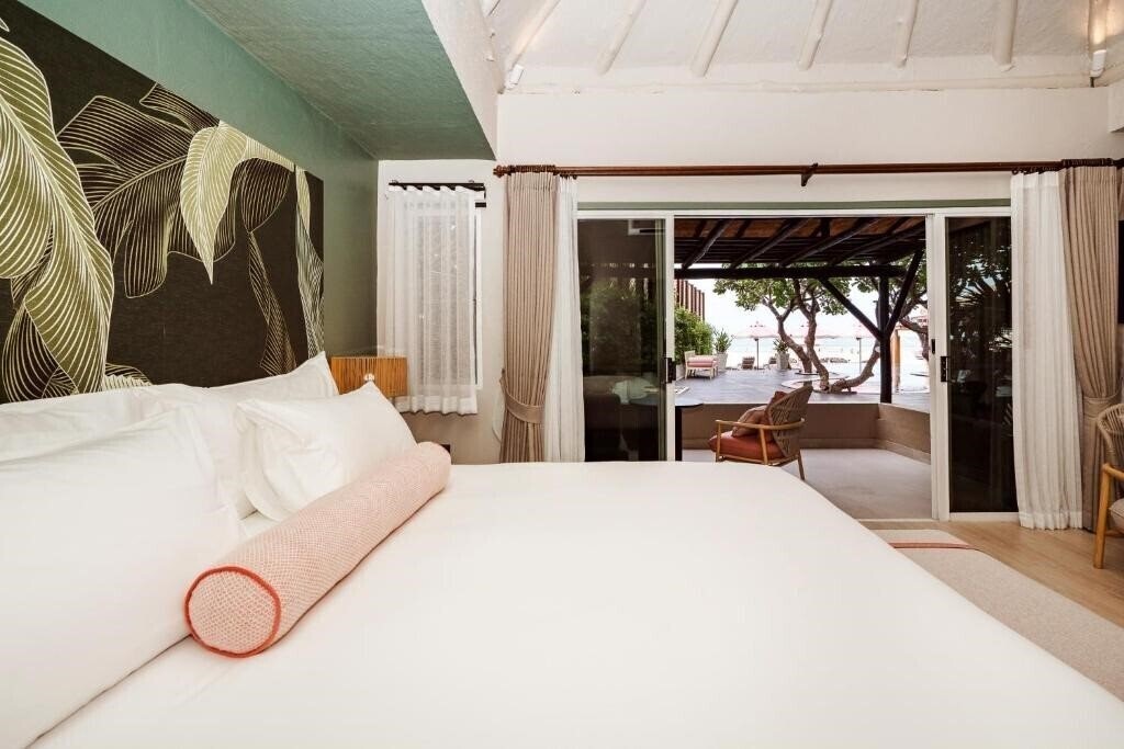 Картинка Supatra Hua Hin Resort 4*