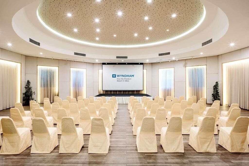 Зображення Wyndham Hua Hin Pranburi Resort & Villas (ex. Evason Hua Hin) 5*