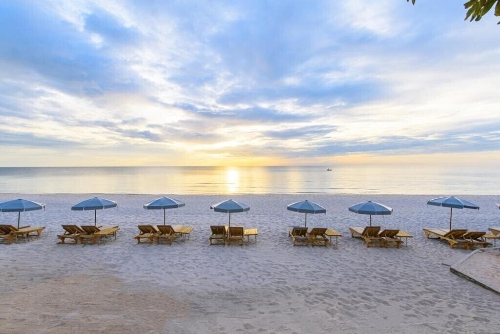 Отель Veranda Lodge 3*