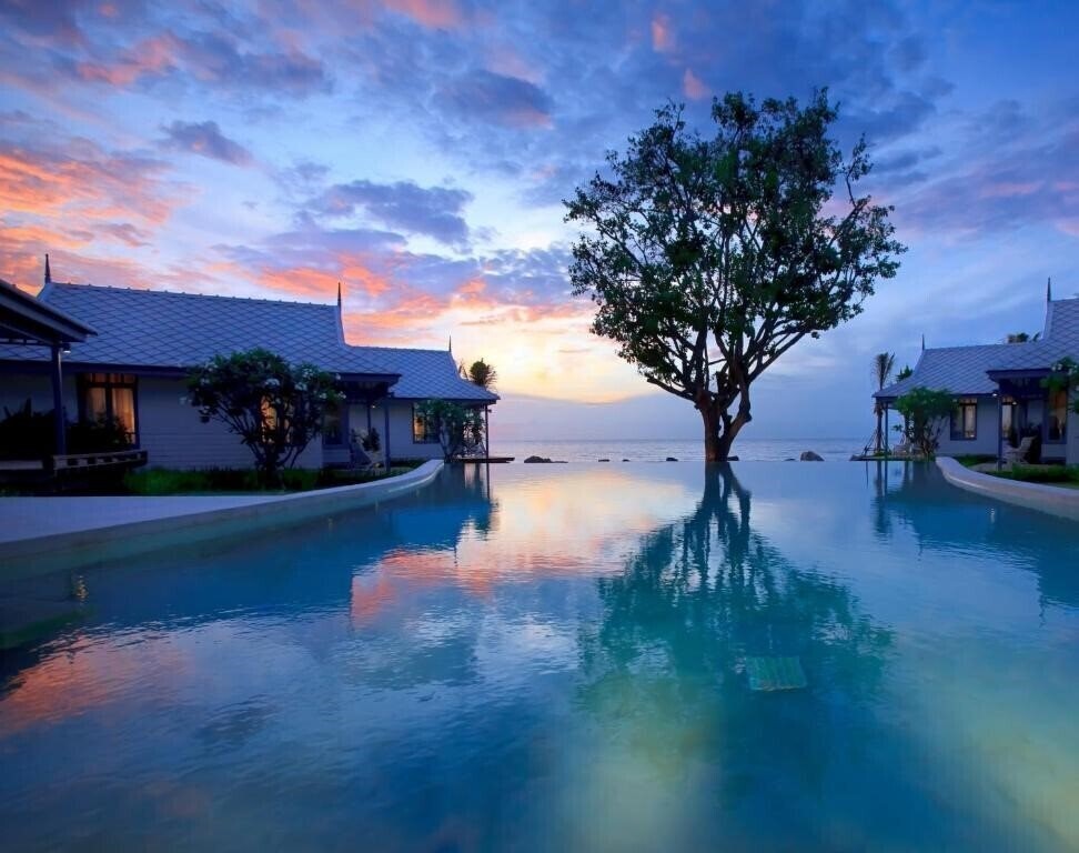 Готель Devasom Hua Hin Resort 5*