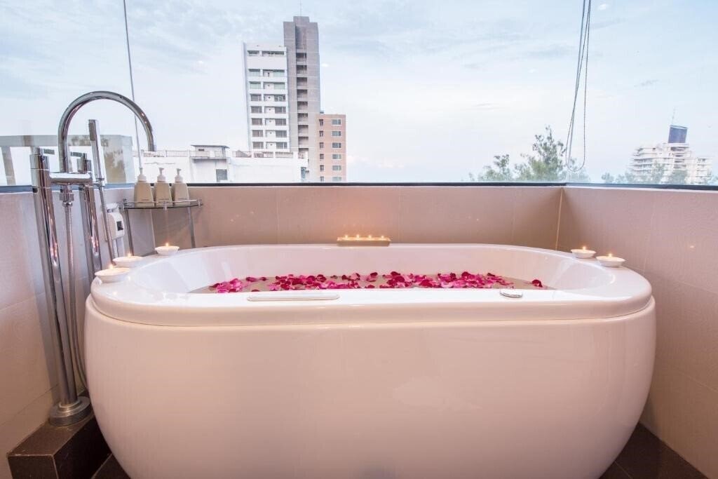 Фото Kiang Haad Beach Hua Hin 4*
