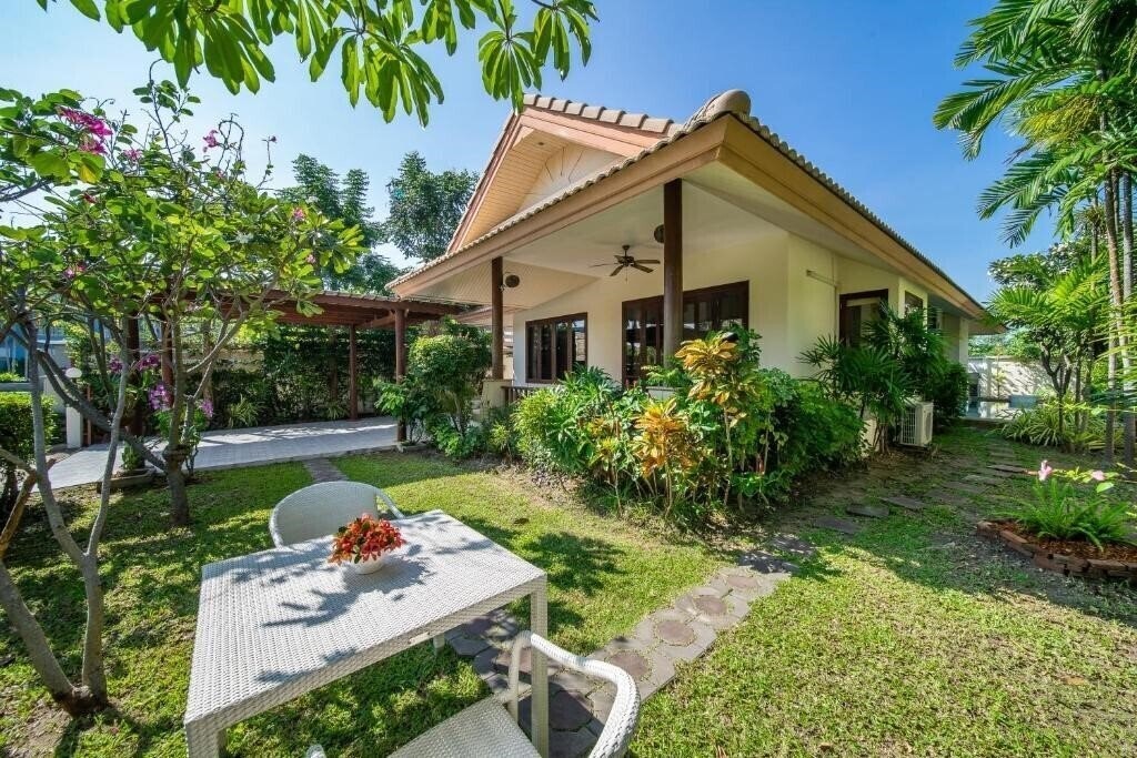 Картинка Blu Marine Hua Hin Resort & Villas 3*