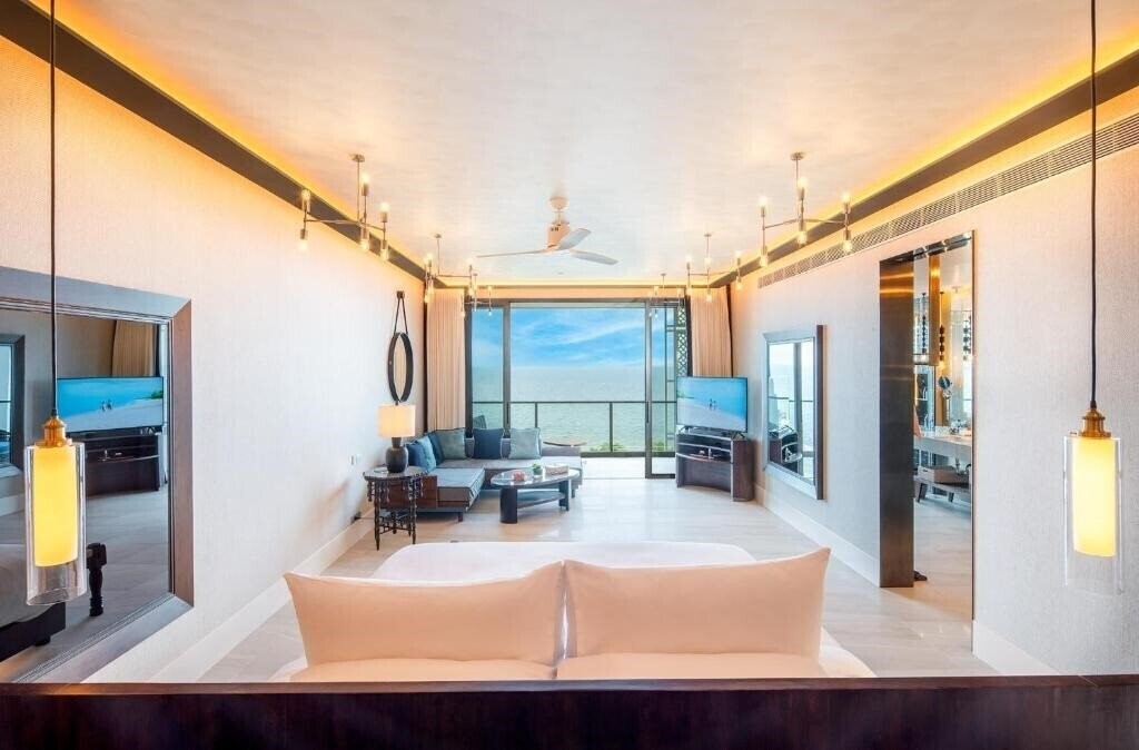 Картинка Baba Beach Club Hua Hin 5*