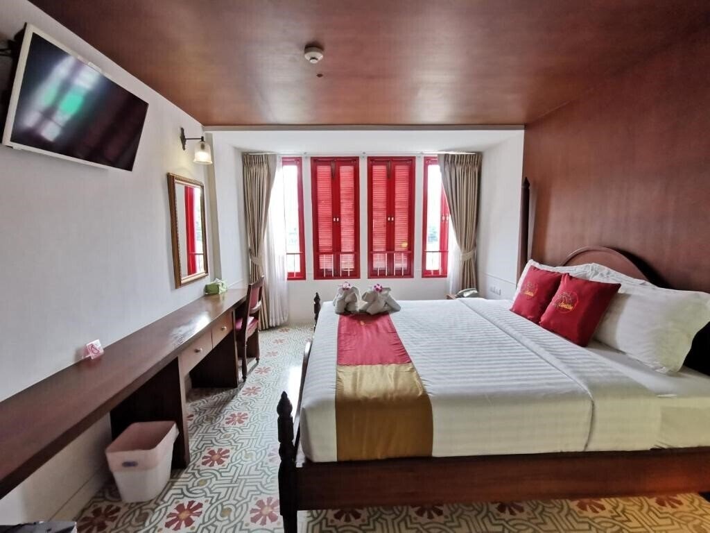 Готель Lertnimit Boutique Hotel 3*