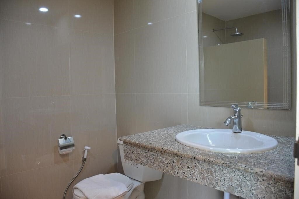 Фотографія The Base Hua Hin 3*