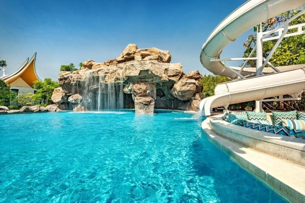 Готель Phukalini Luxury Pool Villa & Onsen 4*
