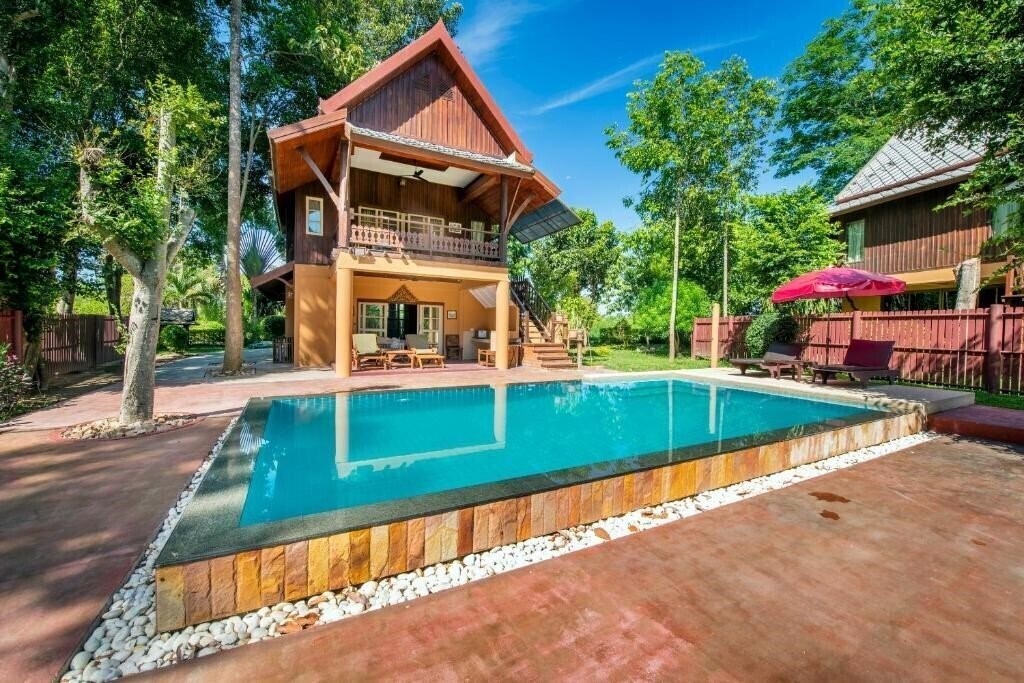 Фото Vana Varin Resort Hua Hin 4*
