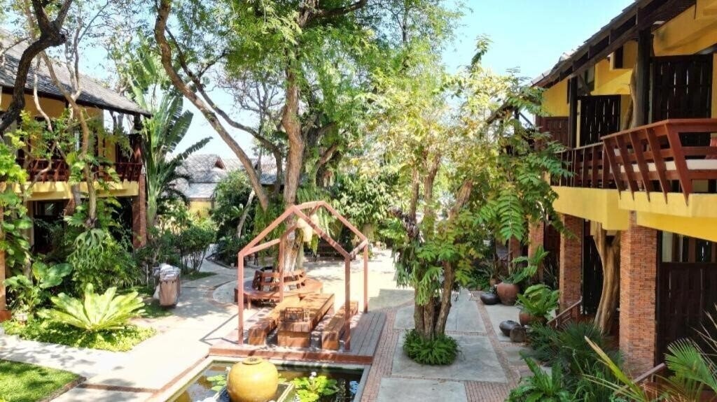 Фотография Baan Talay Dao Hua Hin 3*